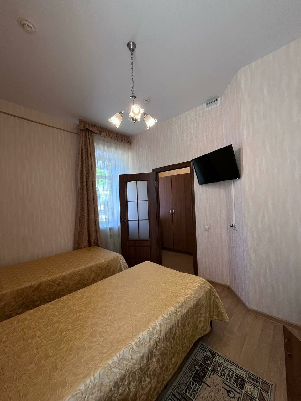 Гостиница Париж Семенов