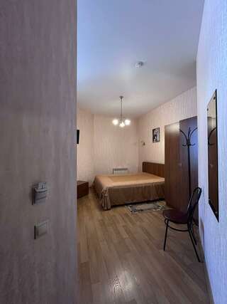 Гостиница Париж Семенов 2-местный номер стандарт-12