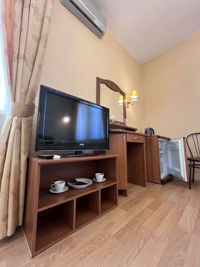 Гостиница Париж Семенов-96