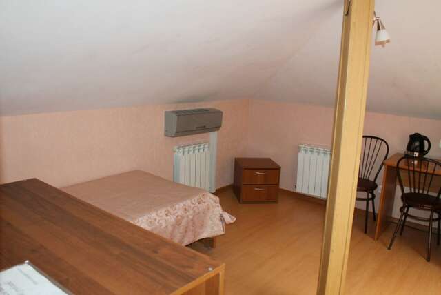 Гостиница Париж Семенов-156