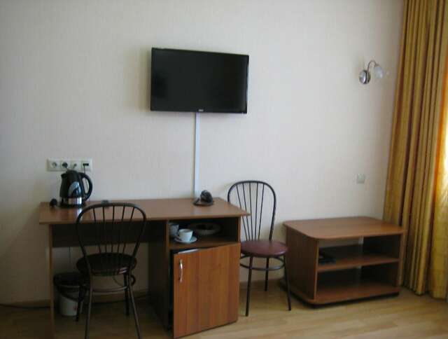 Гостиница Париж Семенов-82