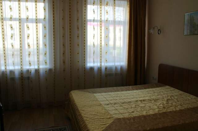 Гостиница Париж Семенов-92